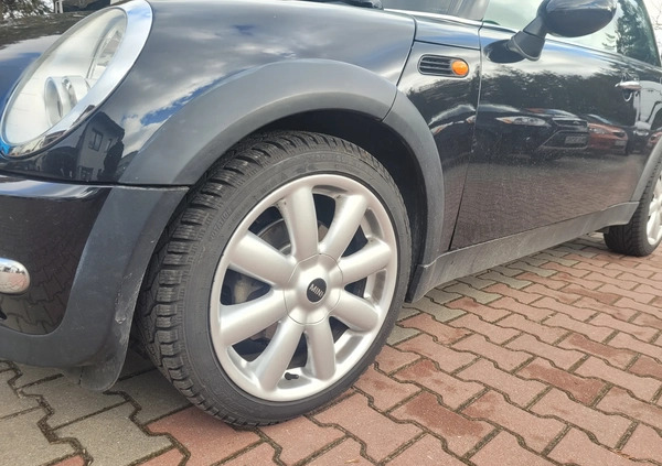 MINI Cooper cena 10900 przebieg: 165000, rok produkcji 2003 z Zaklików małe 67